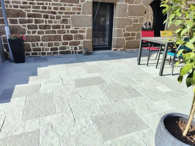 Dalle tandur bleu